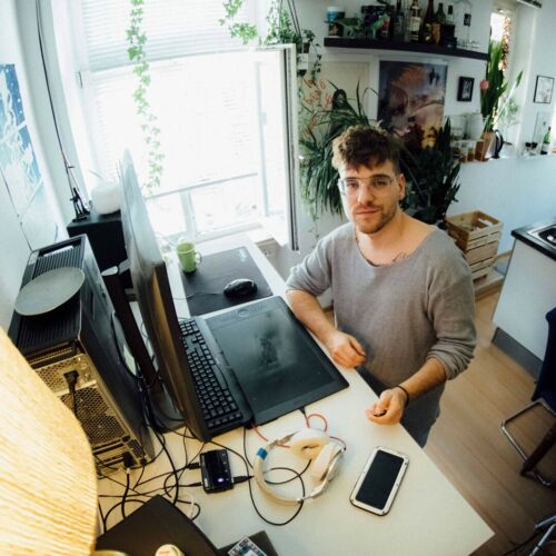 Sebastian Selg on his computer