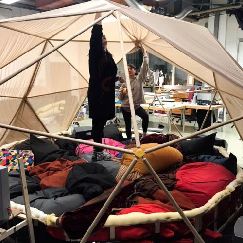 Set Up Arche Mama © Ella Estrella Tischa Raetzer