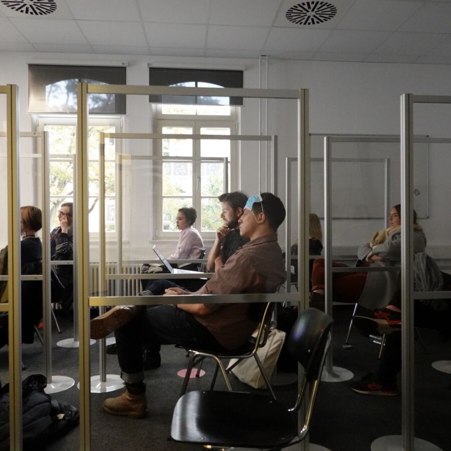 Class during the Set Extensionworkshop in classroom